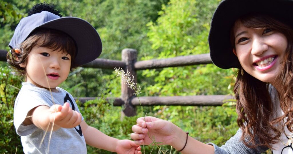 dinh-kien-xa-hoi-ve-me-don-than-phiduongxanh